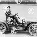 M. Walker sur Darracq - 1906